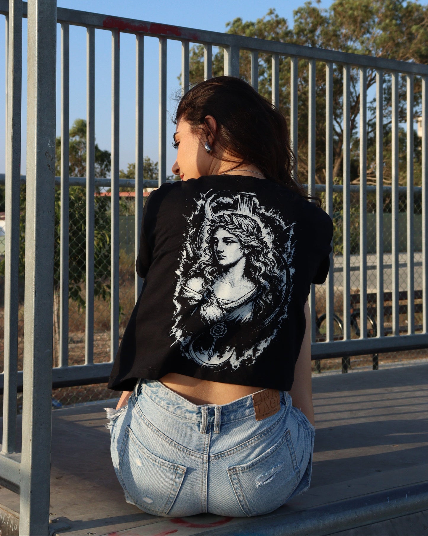 Aphrodite 'Beauty' Crop-Top