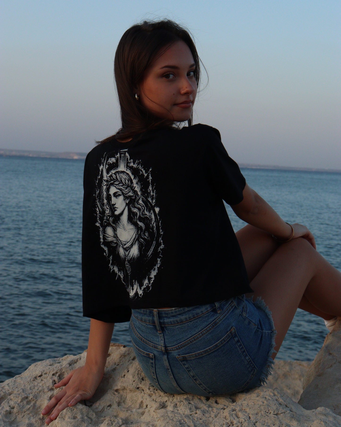 Aphrodite 'Beauty' Crop-Top
